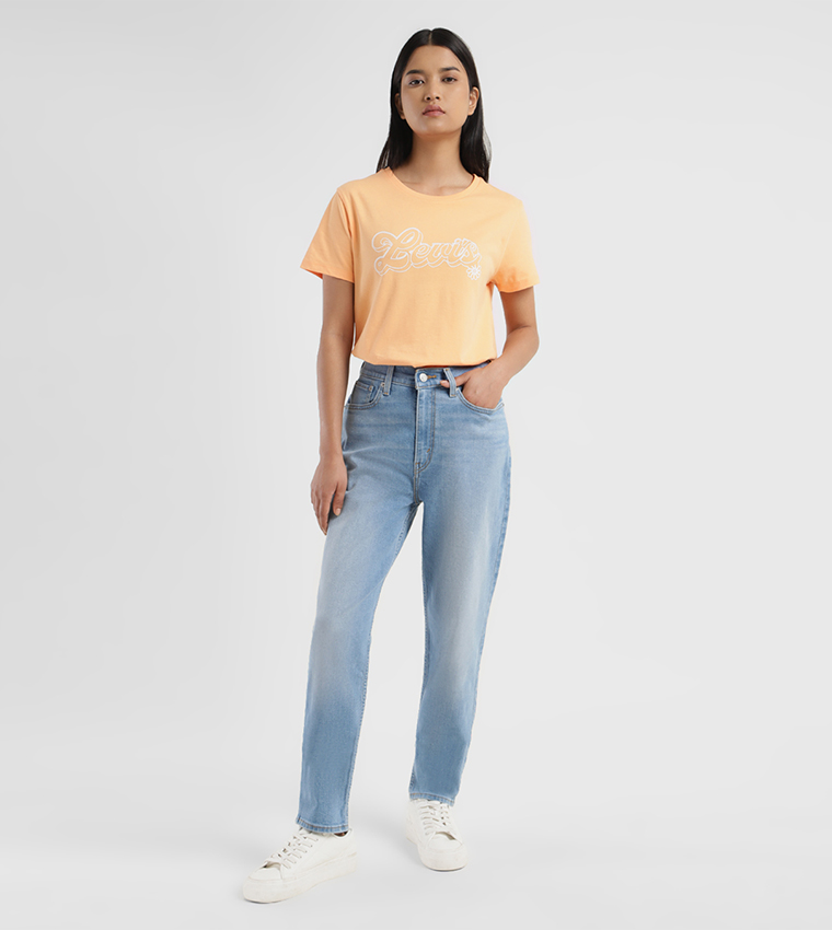 High Rise Mom Loose Tapered Fit Jeans