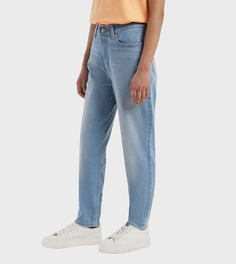 High Rise Mom Loose Tapered Fit Jeans