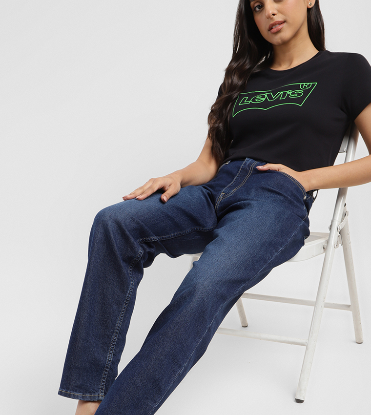 High Rise 80's New Mom Relaxed Tapered Fit Jeans