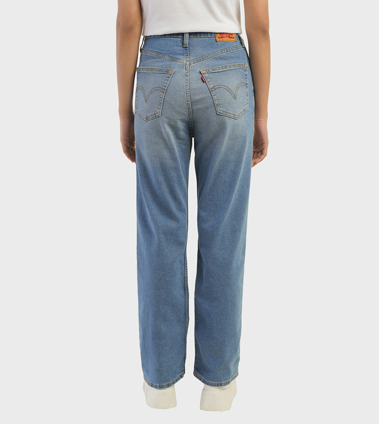 High Rise Ribcage Straight Fit Jeans