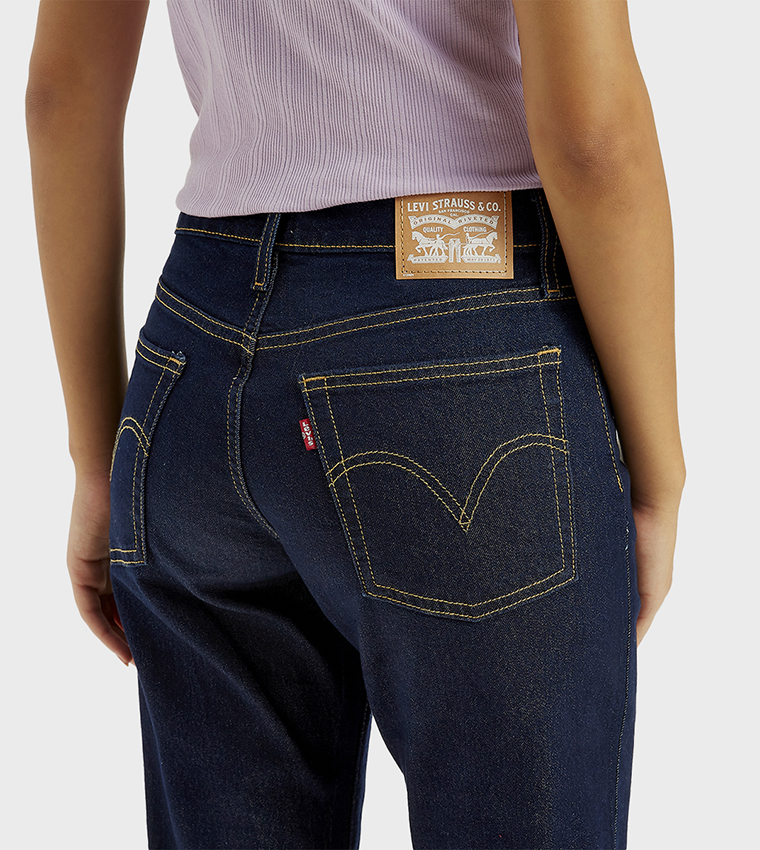 High Rise Wedgie Straight Fit Jeans