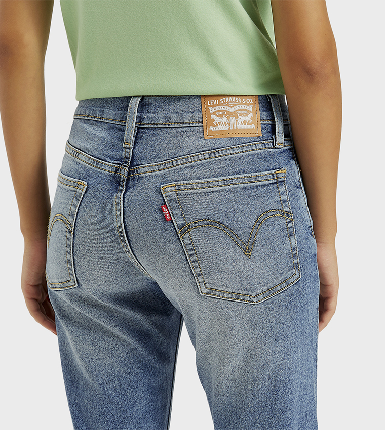 High Rise Faded Straight Fit Jeans