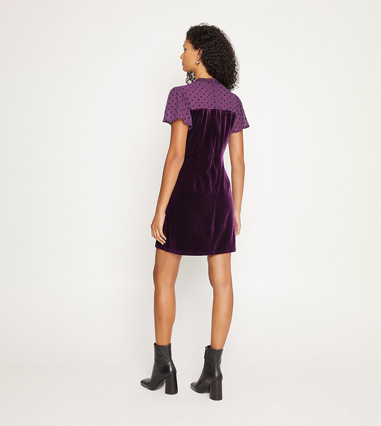 Buy Oasis Velvet Lace Mini Dress In Burgundy | 6thStreet UAE