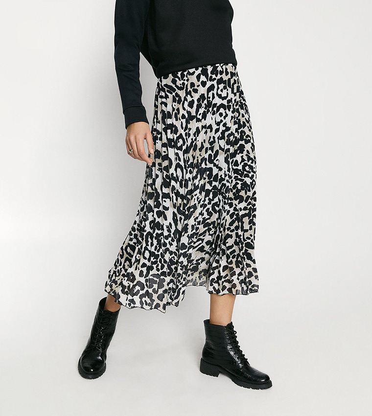 Buy Oasis Leopard Metallic Clipped Skirt In Multiple Colors 6thStreet Kuwait