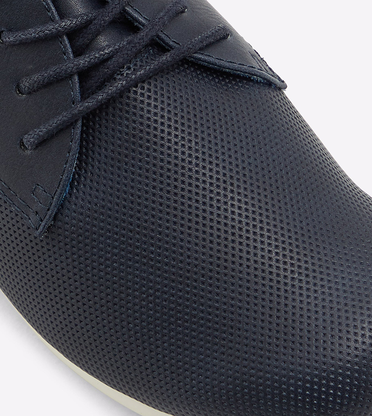 Calvin klein kellen embossed store leather derby