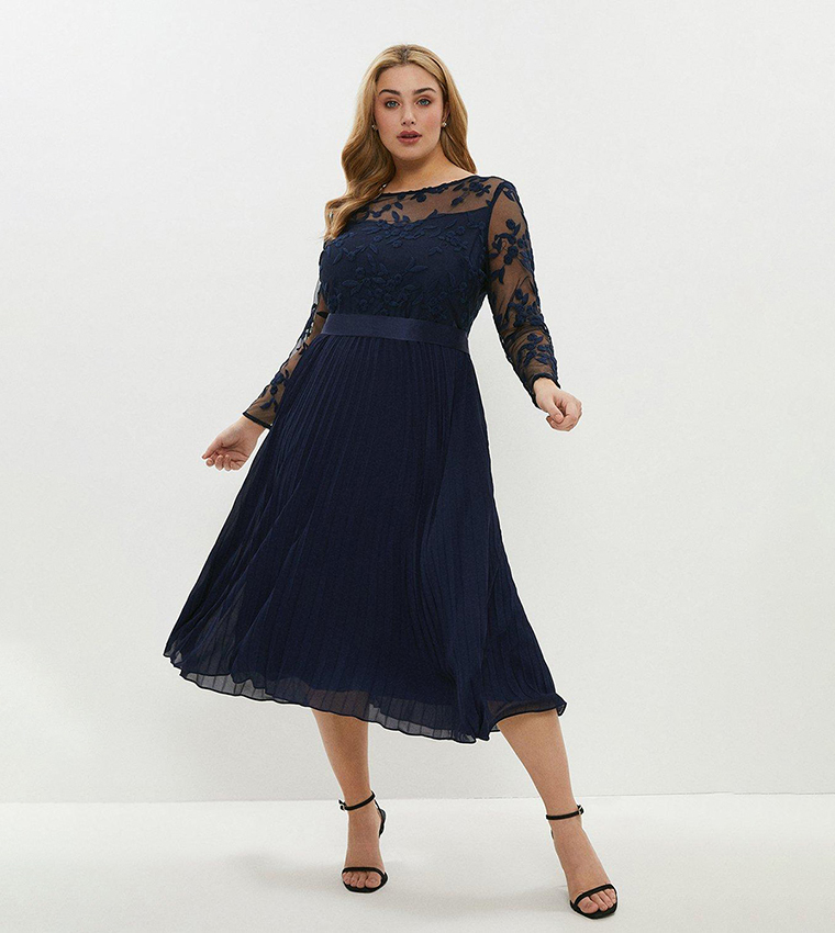 Buy Coast Embroidered Long Sleeves Midi Dress In Navy 6thStreet Kuwait