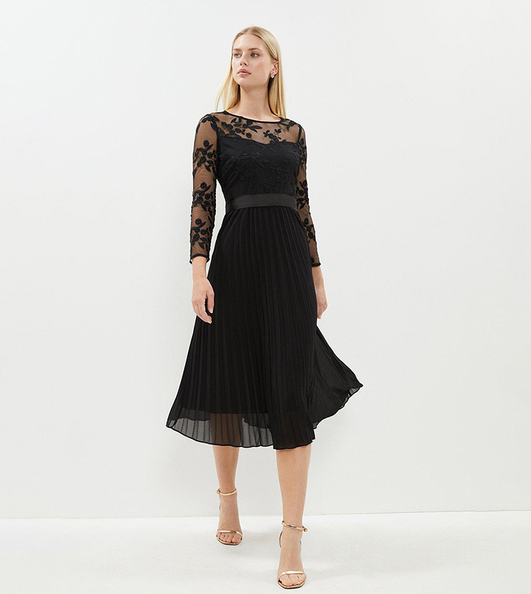 Embroidered Long Sleeves Midi Dress