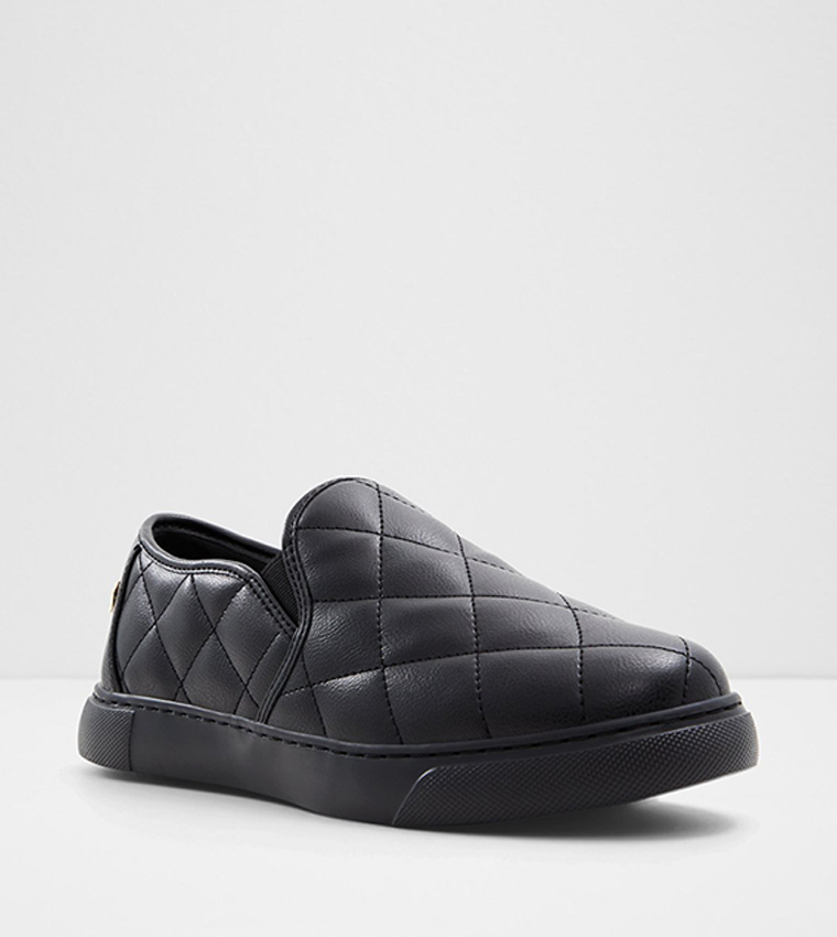 ACEEN Quilted Slip-Ons