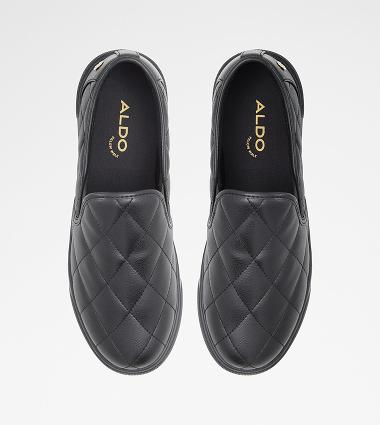 ACEEN Quilted Slip-Ons