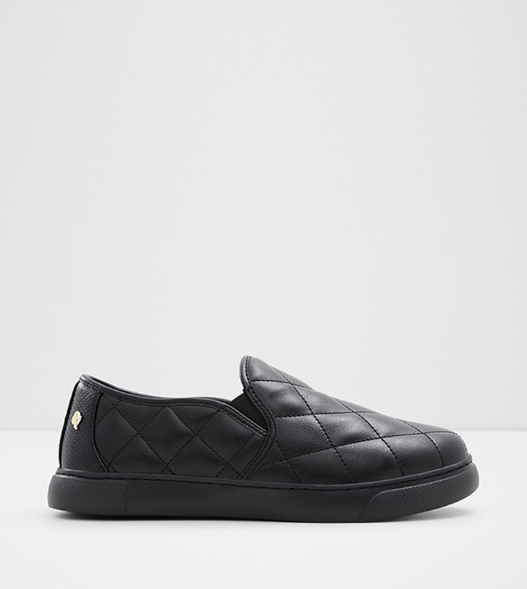 ACEEN Quilted Slip-Ons