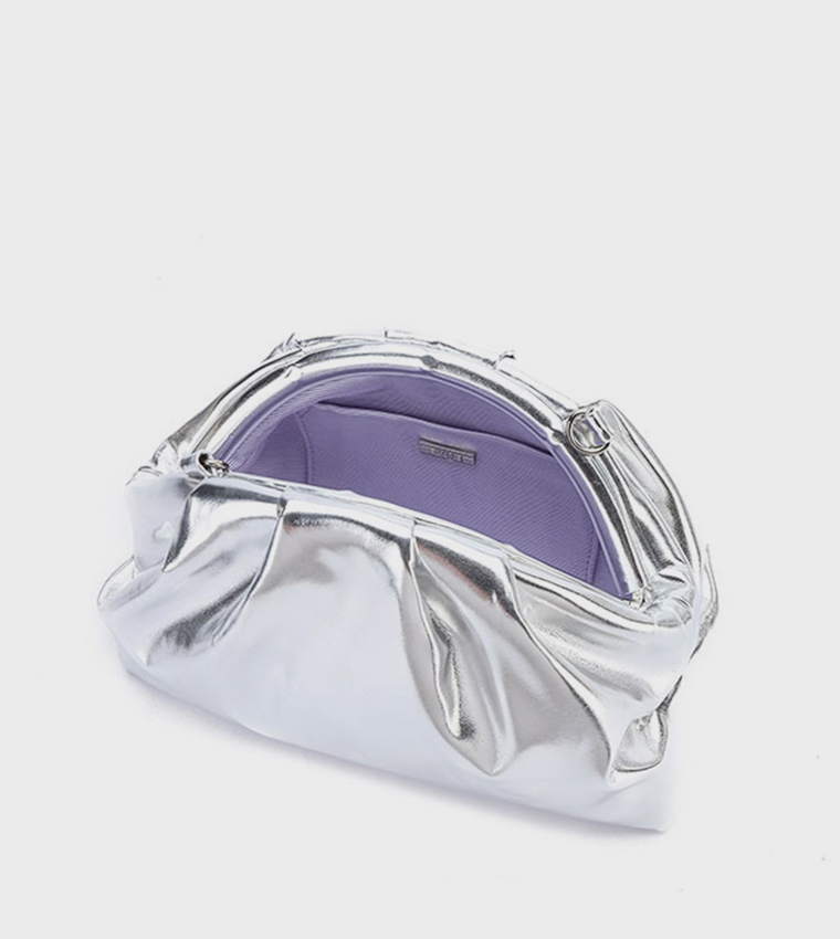 حقيبة كلاتش مزمومة 