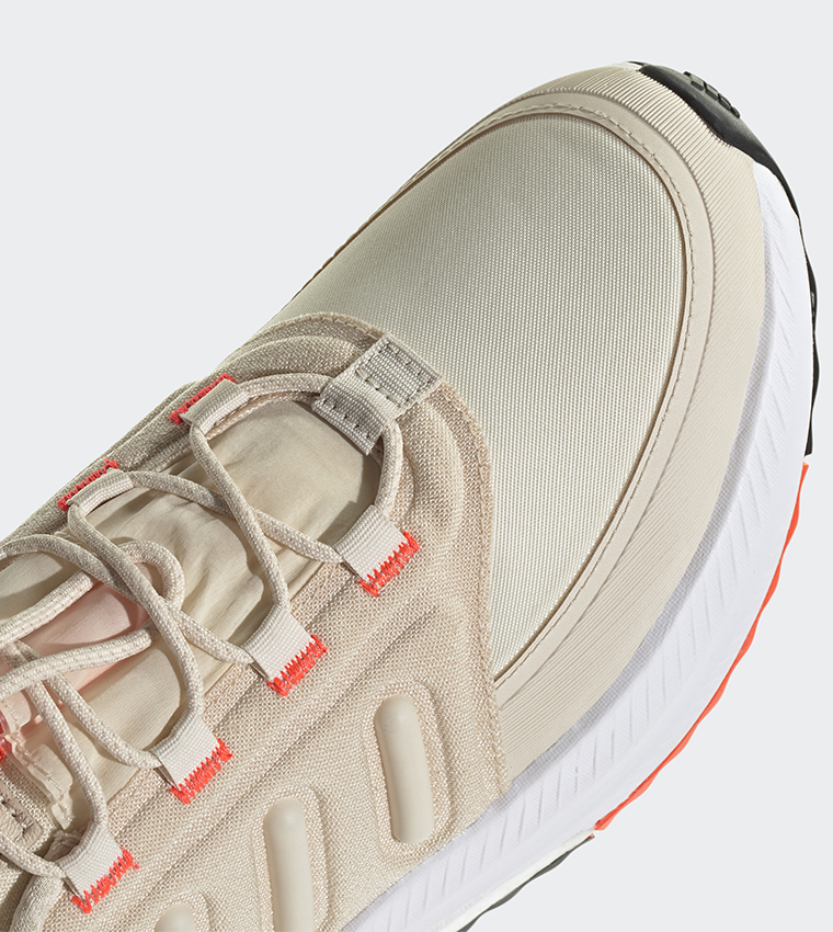 حذاء رياضي تشانكي إكس بلرفيز