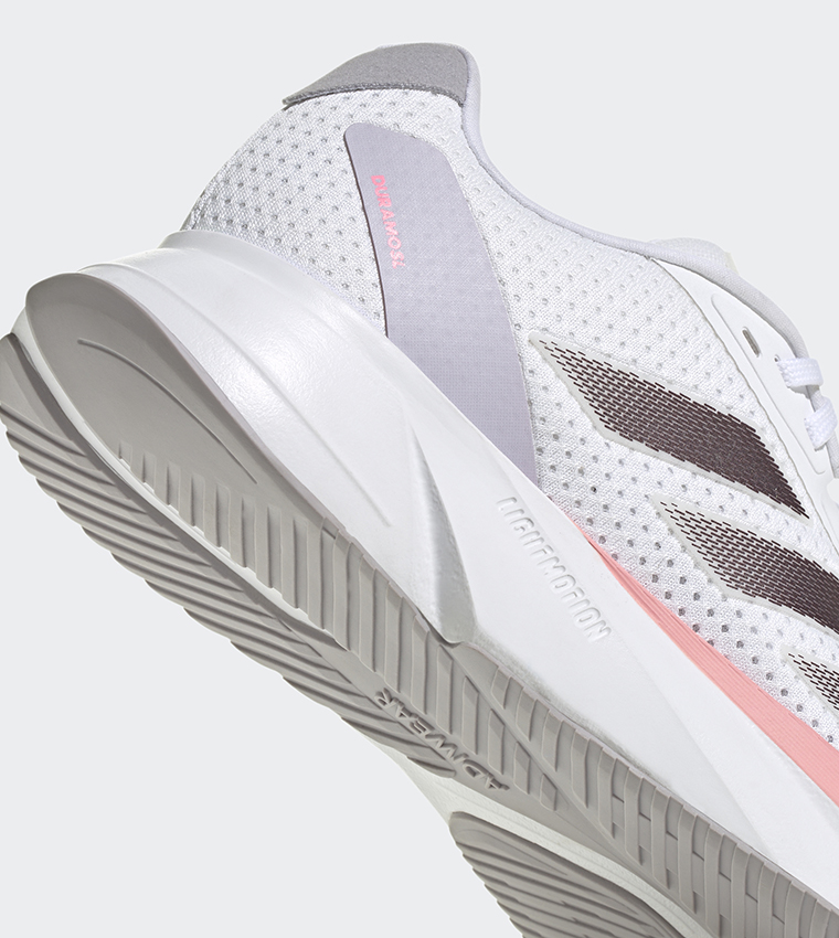 حذاء تدريب برباط دورامو