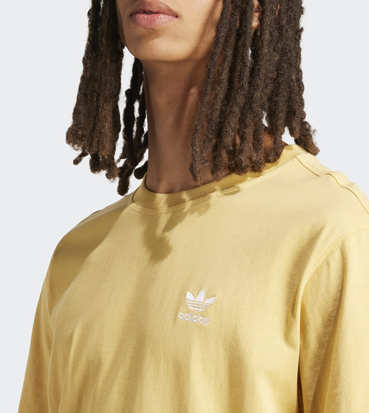 Trefoil Essentials Logo Embroidered T-Shirt