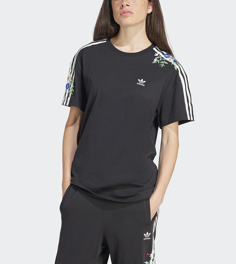 Floral Embroidered Oversized T-Shirt