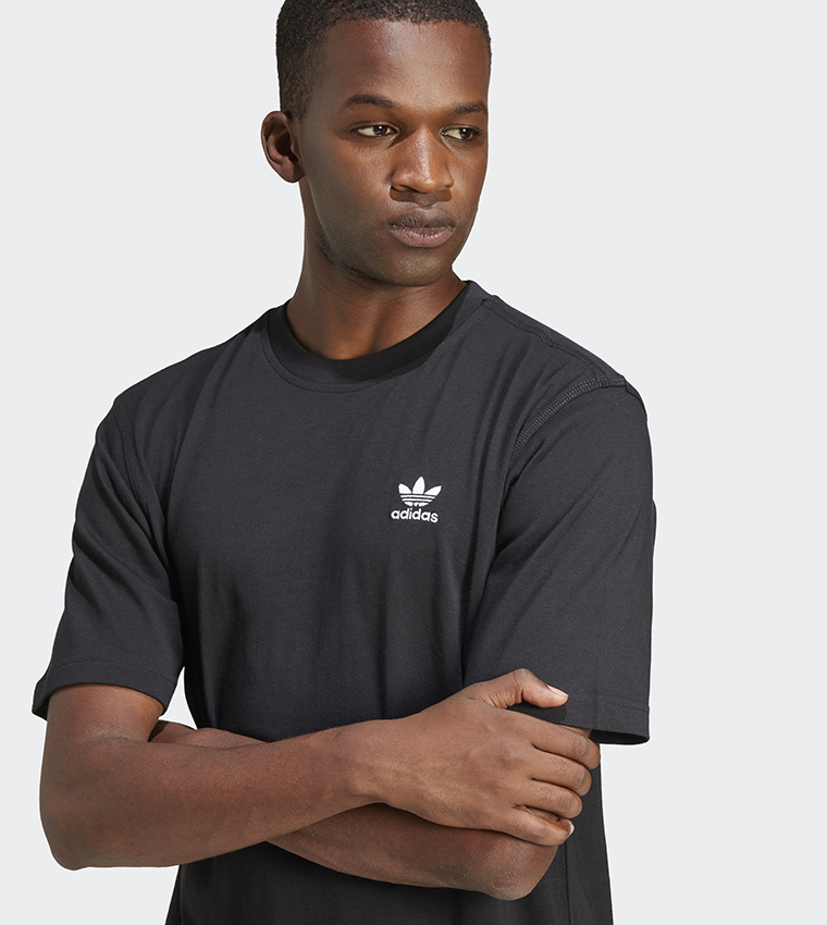 Trefoil Essentials Short Sleeves T-Shirt