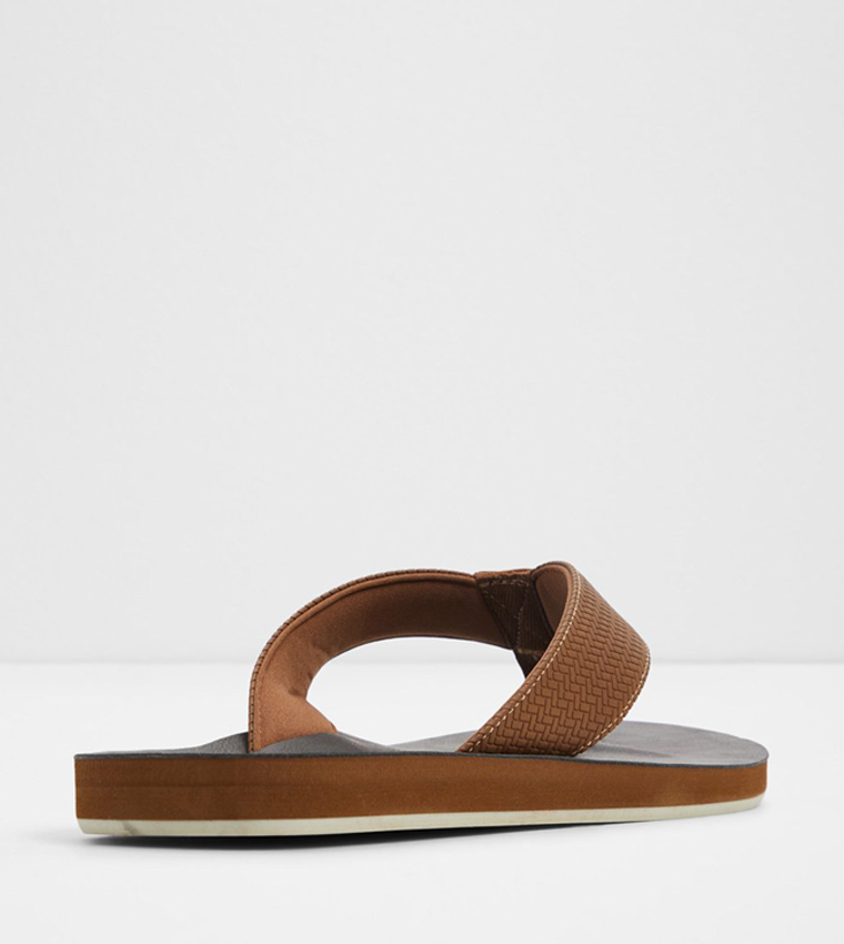 ADEDE Textured Casual Sandals