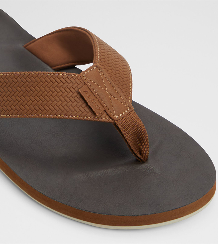 ADEDE Textured Casual Sandals