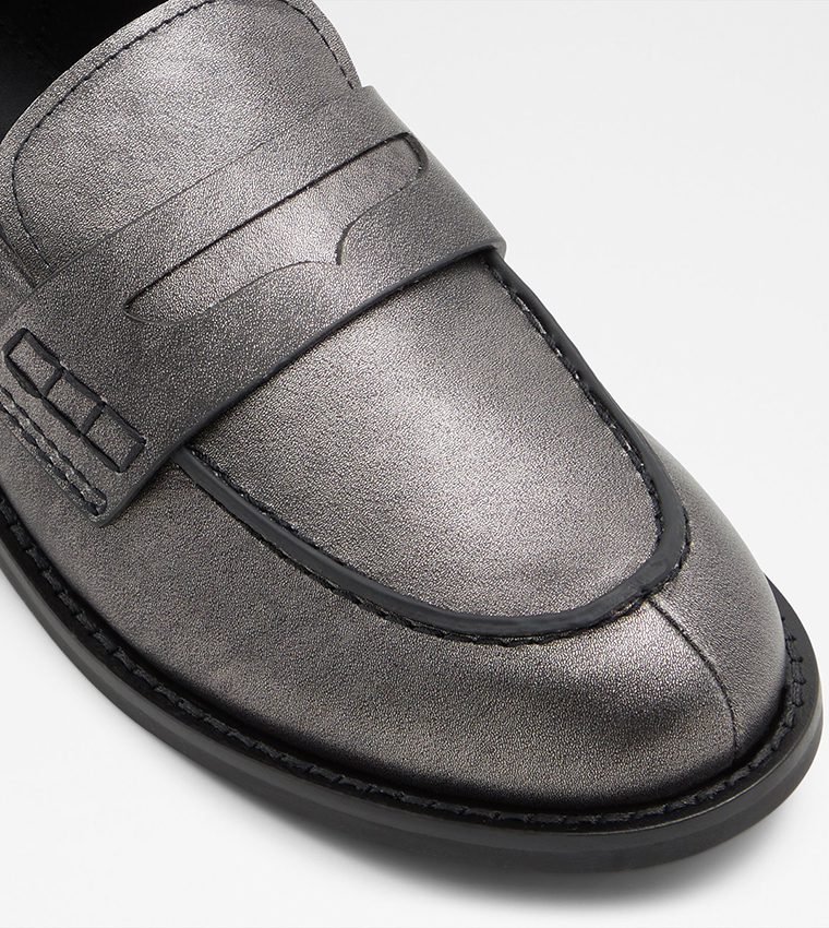 ADIBAEN Metallic Leather Loafers