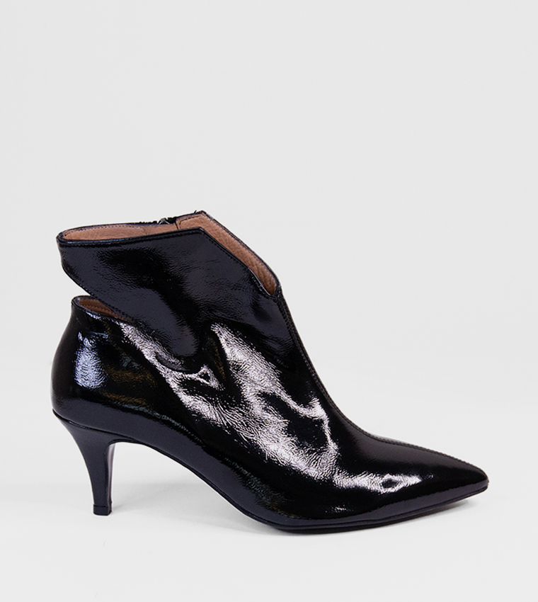 AINA Cut-Out Detail Ankle Boots