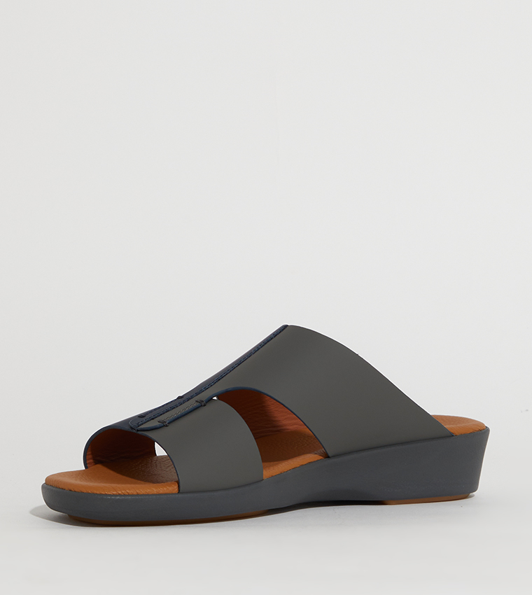 Color Block Arabic Sandals