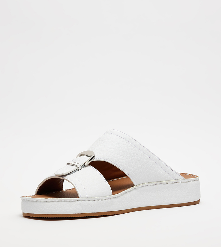 Textured Open Toe Arabic Sandals