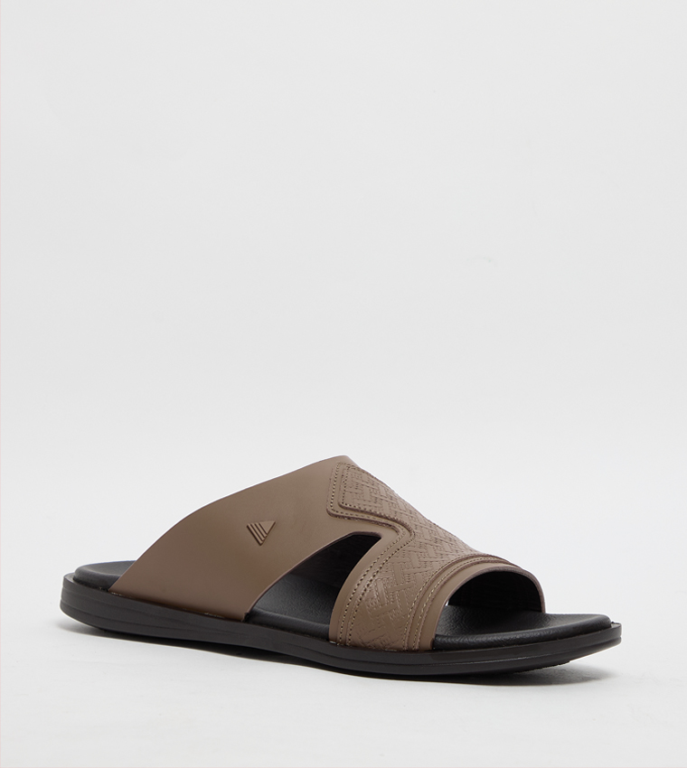 Textured Arabic Sandals