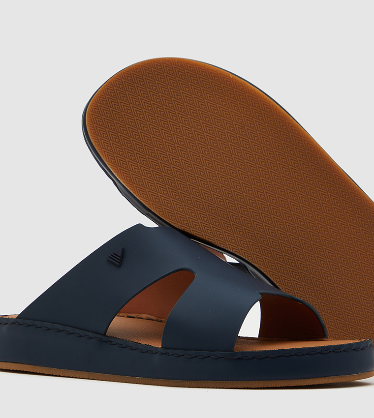 Solid Flat Comfort Sandals