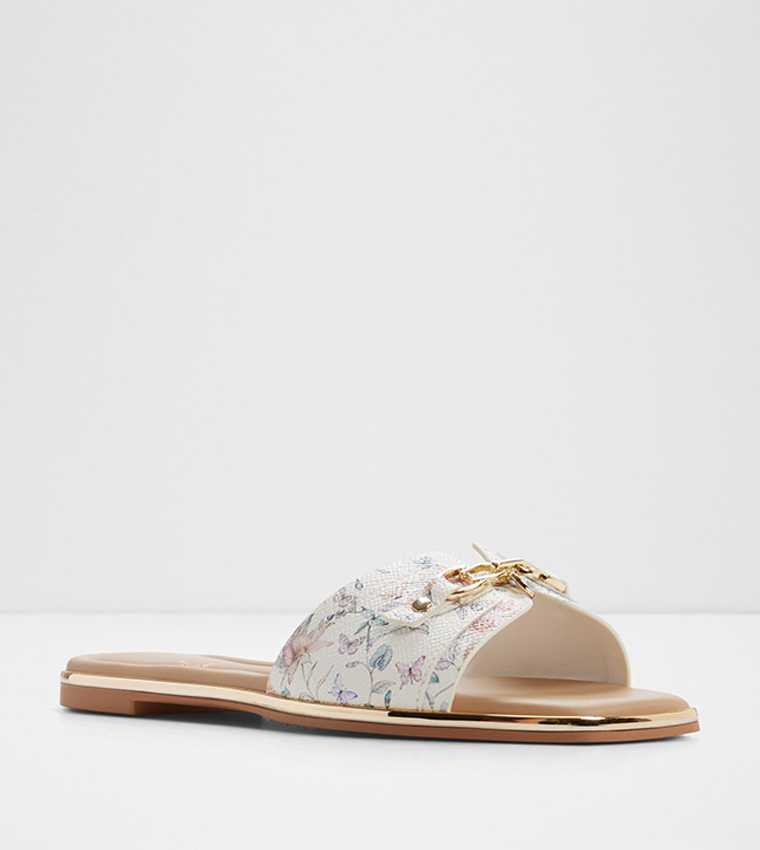 صندل فلات بمقدمة مفتوحة 