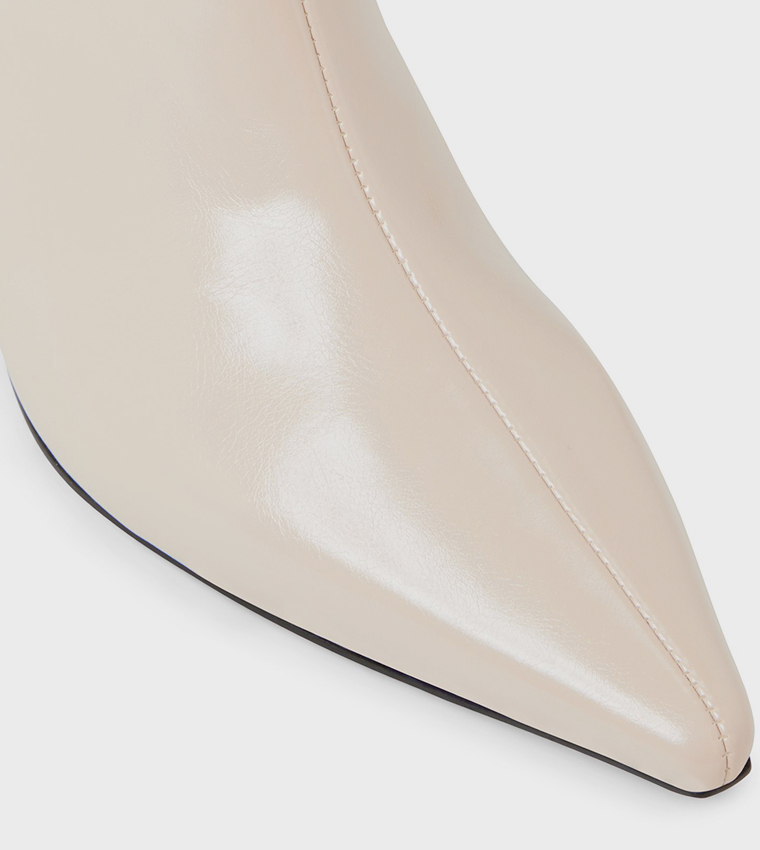 ALICCIA Textured Knee High Heeled Boots