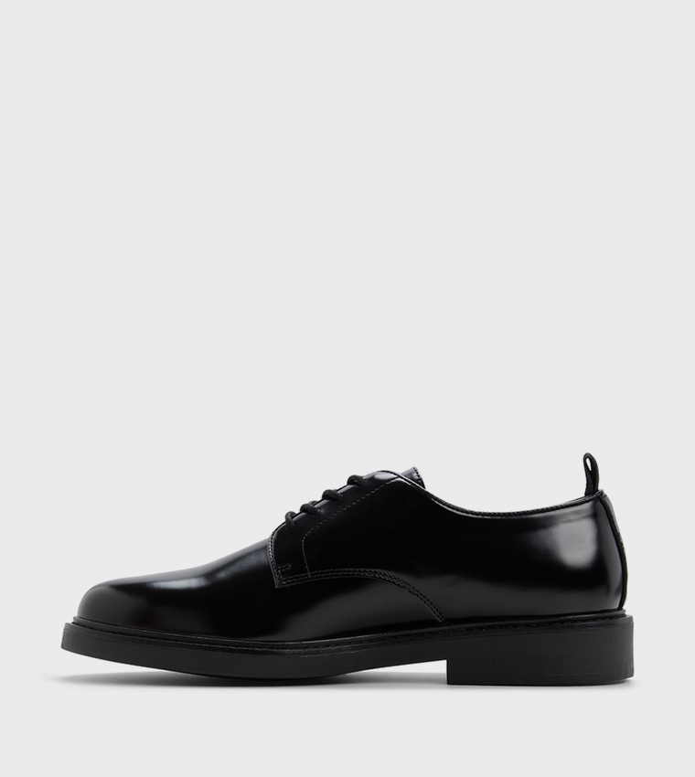 ALVARADO Solid Lace-Up Shoes