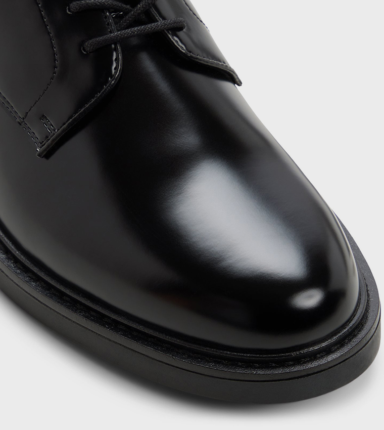 ALVARADO Solid Lace-Up Shoes