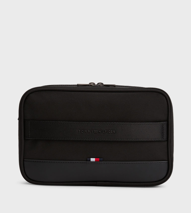 Logo Detail Toiletry Bag