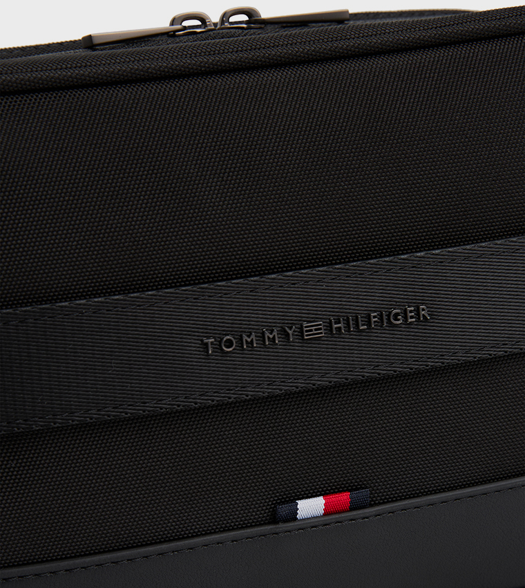 Logo Detail Toiletry Bag