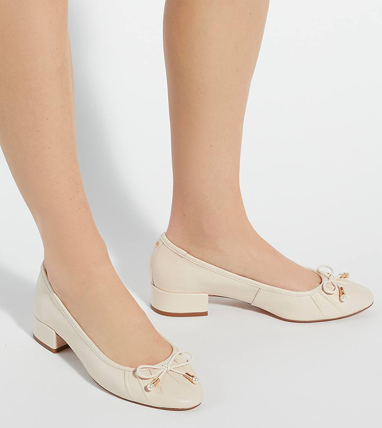 AMAZING Bow Detail Block Heel Pumps