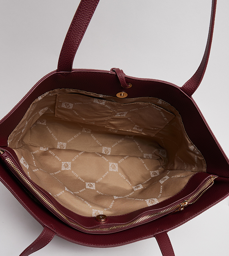 طقم شنط توت 