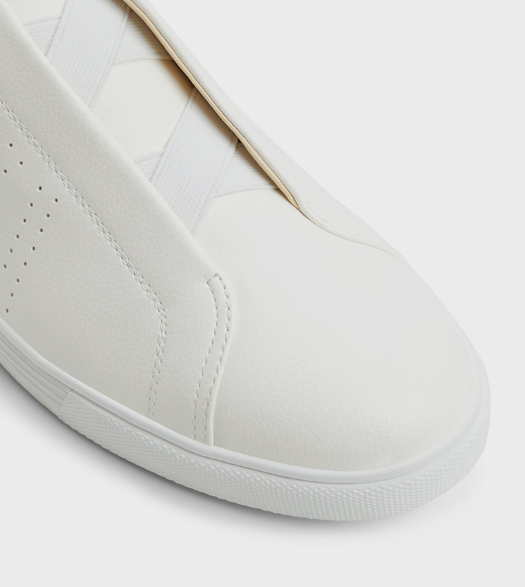 ANGELLO Slip-On Casual Shoes