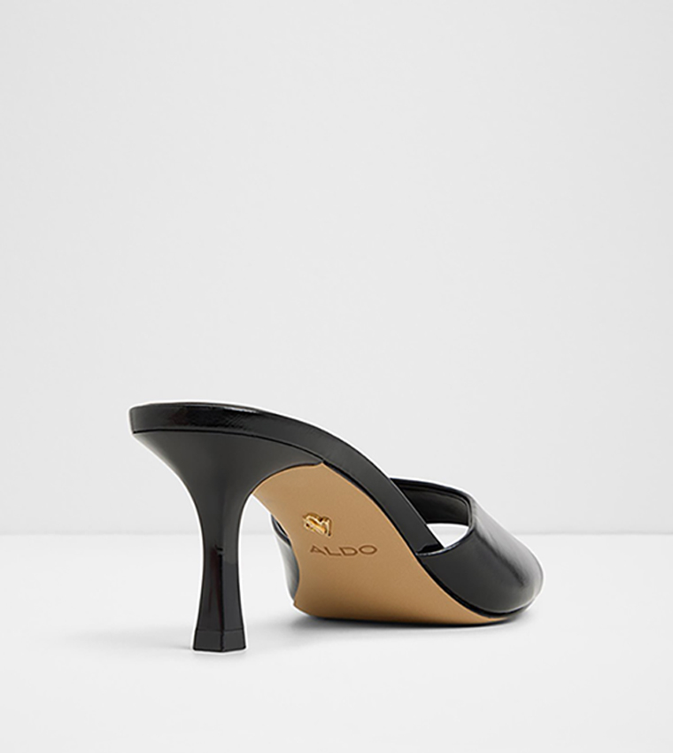 ANNABERAEN Textured Heeled Sandals
