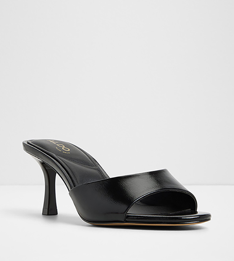 ANNABERAEN Textured Heeled Sandals