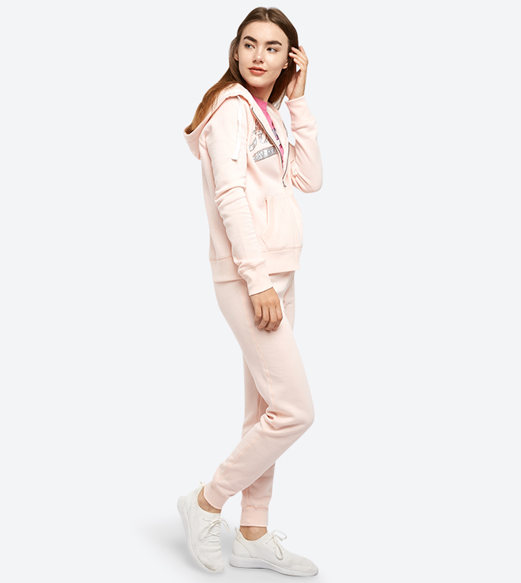 بنطال بلون زهري