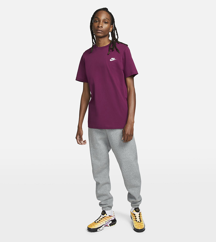 Nike Club Active T-Shirt