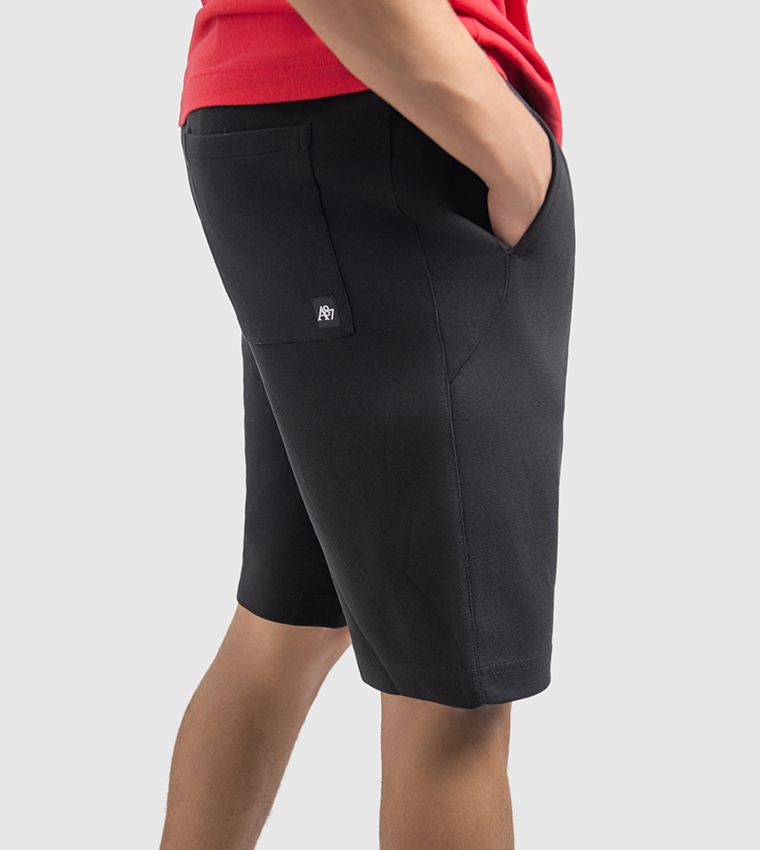 شورت بخصر مزود برباط ايرو للشباب