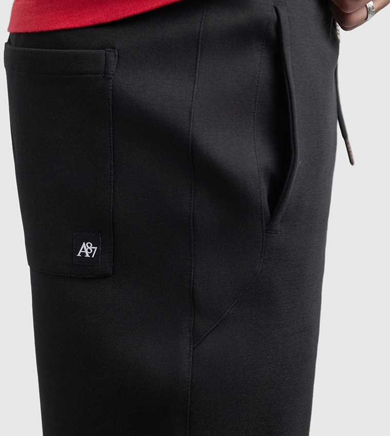 شورت بخصر مزود برباط ايرو للشباب