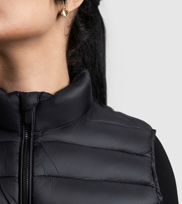 Aero Women's Zippered High Neck Gilet