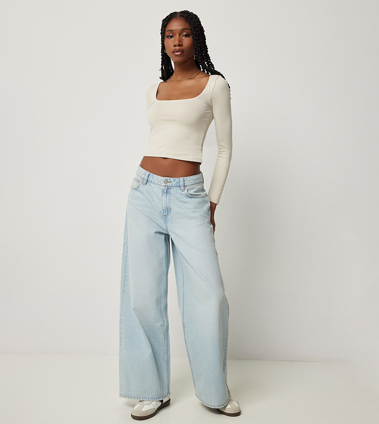 Solid Square Neck Crop Top