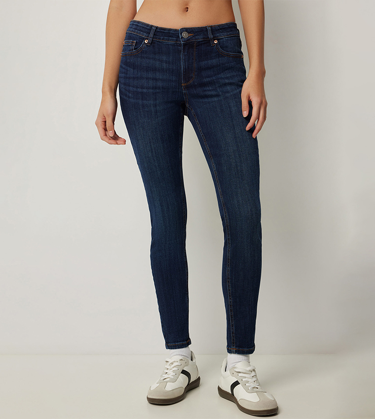 Washed Mid Rise Jeggings