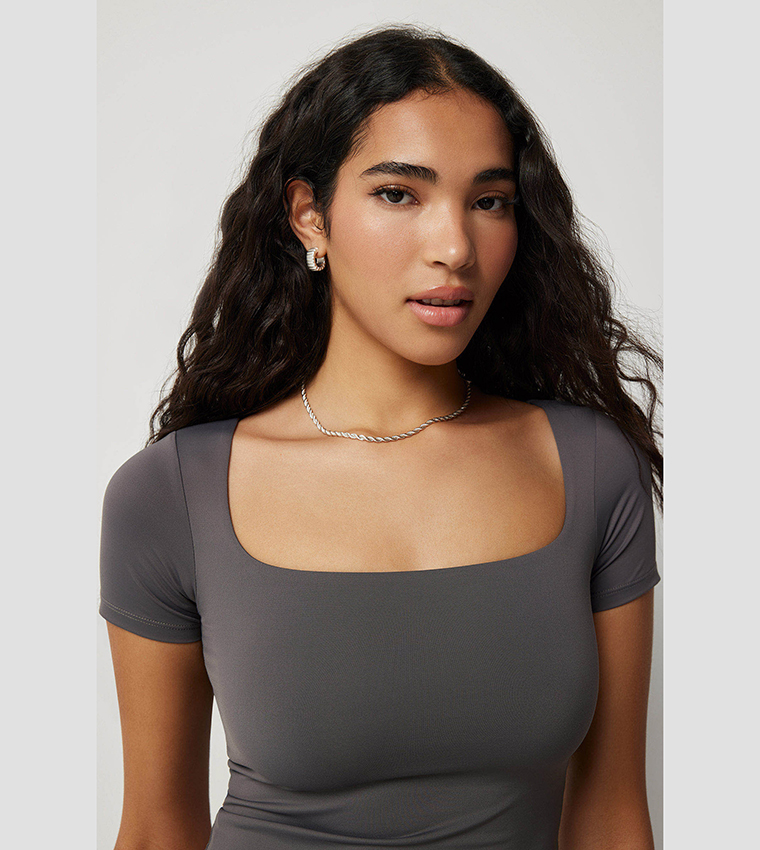 Contour Square Neck Crop Top