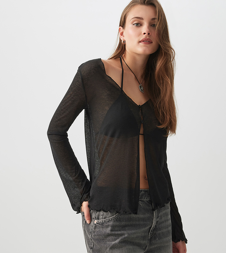 Button Detail Long Sleeves Top