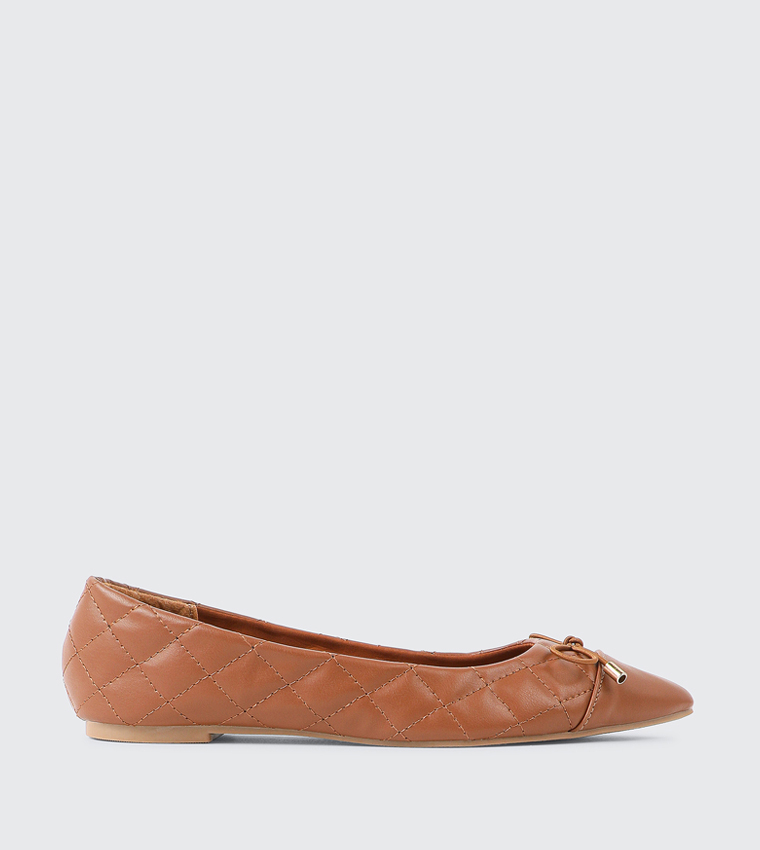 Quilted Pointed Toe Ballerinas