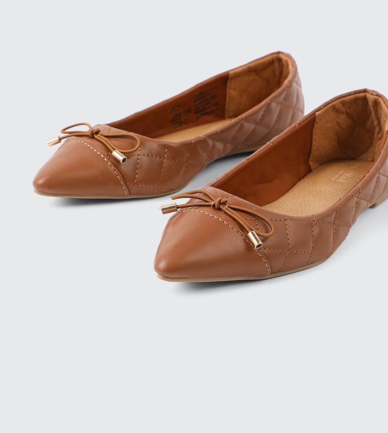 Quilted Pointed Toe Ballerinas